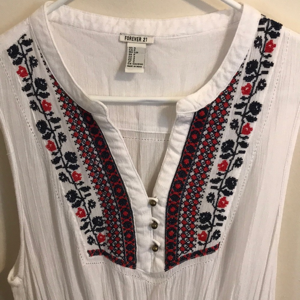 Dress - Picture 2 of 2
